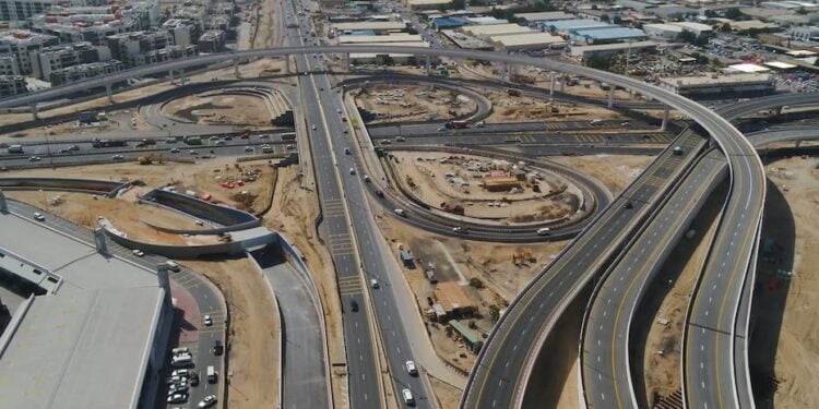 RTA Completes Dubai-Al Ain Road Improvement Project, Constructing Four Bridges