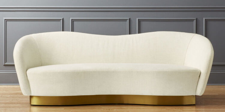 8 Luxurious Sofa Sets Elevate Comfort in Dubai